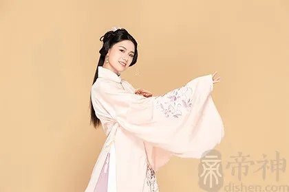 2021年11月26日五行穿衣查询，今日穿什么衣服最旺