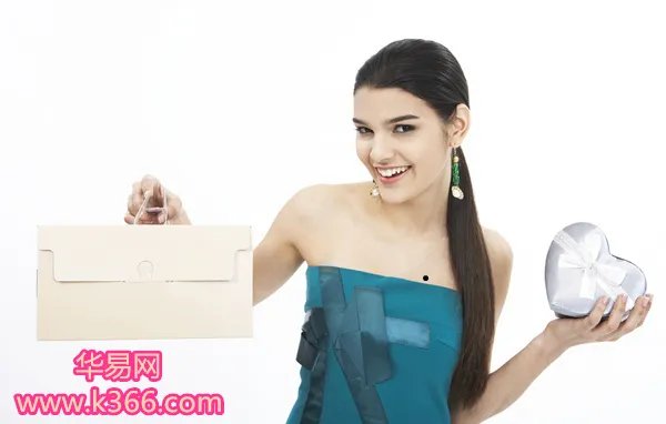 胸前有痣代表着什么