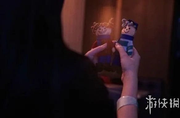 徐娇晒暗黑风格COS照 网友大呼：被吓坏简直神还原！