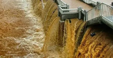 黄河发生了2021年的第1号洪水，当洪水来临我们该如何保护自己？