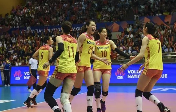 女排1-3塞尔维亚具体赛况怎么样？