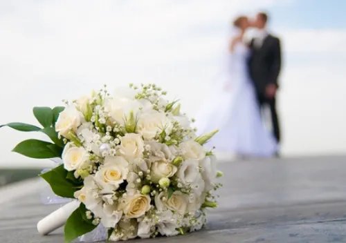 相差17岁的婚姻怎么样 嫁给大17岁的男人利弊有哪些