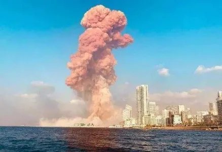 黎巴嫩总统称3周前就知道有危险，那爆炸事件他该负责吗？