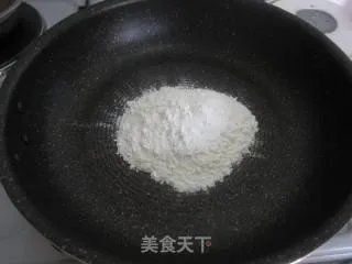 第一次学做月饼@@【紫薯冰皮月饼】