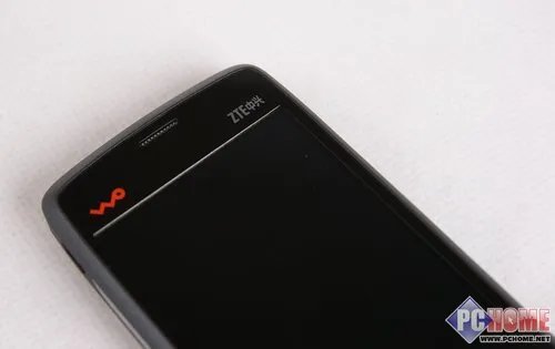 中兴V880评测—3.5寸屏幕配磨砂质感