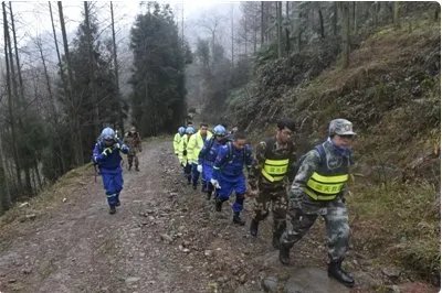 川大一副教授在哪里干什么失联了？