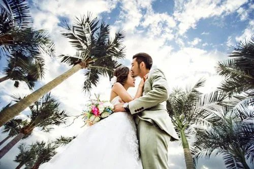 北京拍婚纱照价格 北京婚纱摄影价位查询