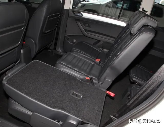 大众夏朗这款车性能咋样？有懂行的大神给指点一下呗？