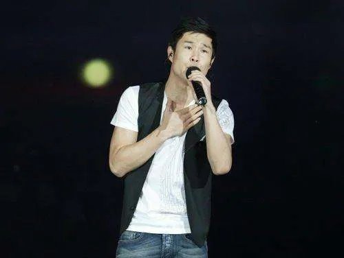 孙红雷小沈阳打架了吗？