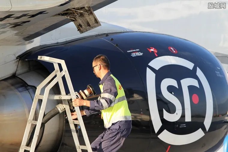 顺丰拍走两架货机 豪掷3.2亿元拍下波音747货机