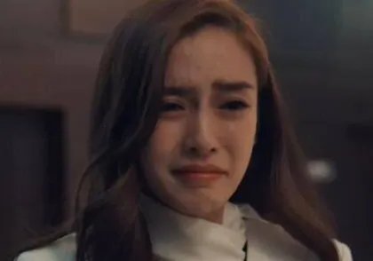 杨颖演哭戏尴尬，她都演过那些哭醒呢？