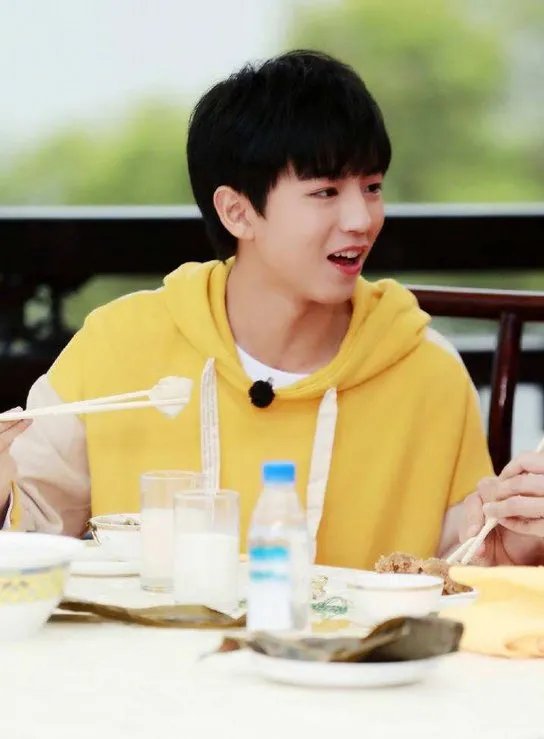 王俊凯高考引关注是怎么回事？