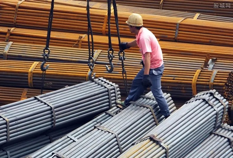 无锡钢材运费暴涨 钢材运费暴涨的原因是什么？