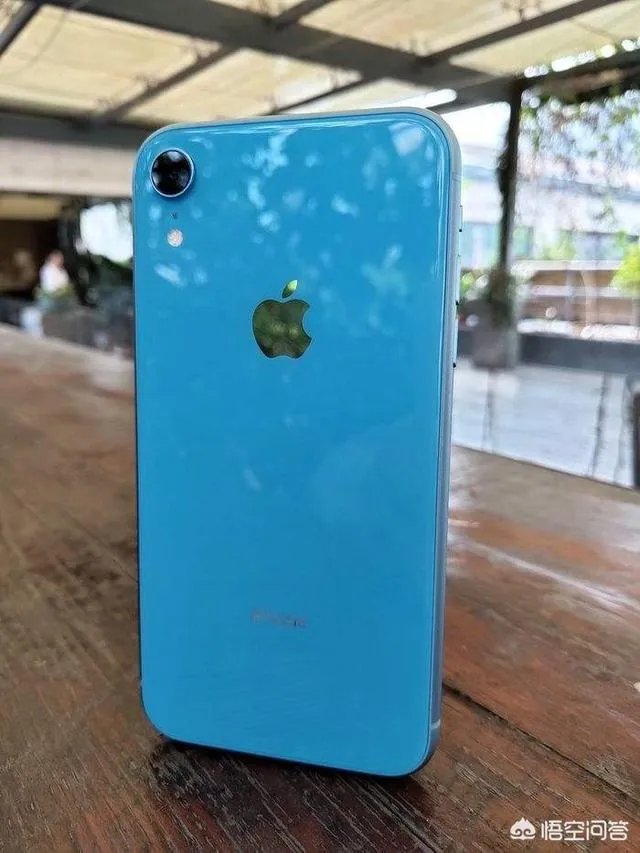 华为P30发布会预示着苹果的衰退吗？