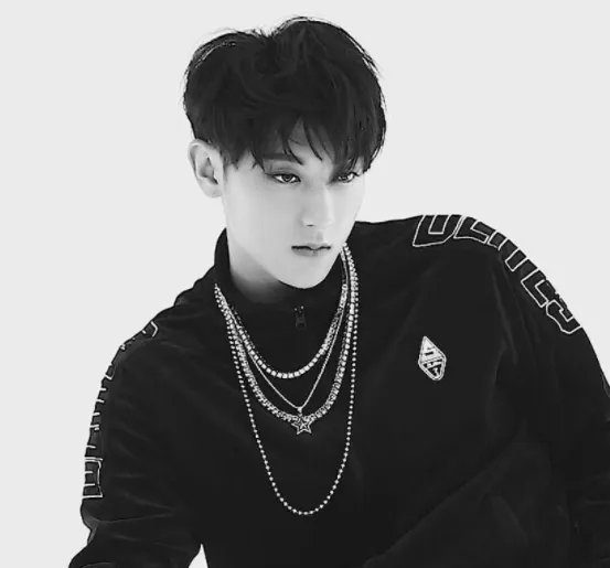 黄子韬深夜现身急诊,他本人是如何回应这件事的?