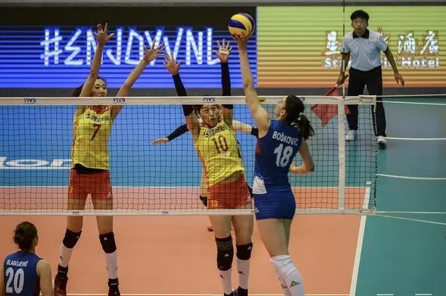 女排1-3塞尔维亚具体赛况怎么样？