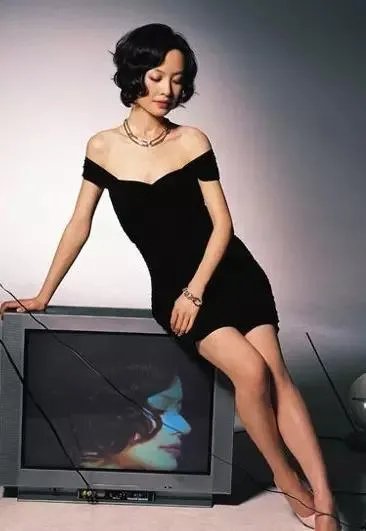 明星时尚短发造型魅力十足，哪一款是你最心动的？