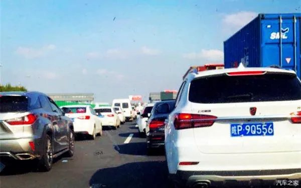 全国新型肺炎疫情实时动态更新网