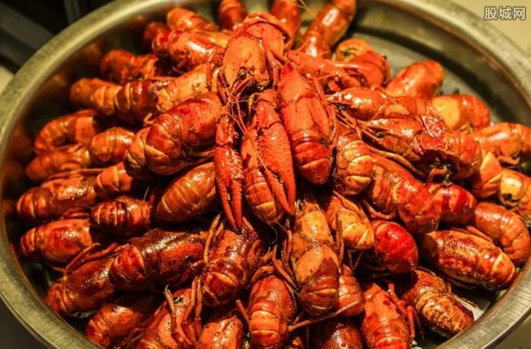 小龙虾高价入市 价格比去年提高25%太贵了