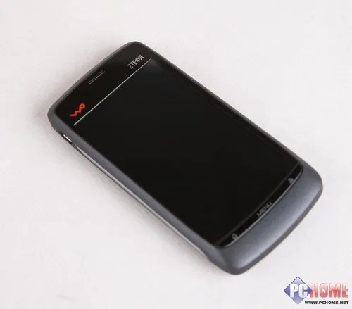 中兴V880评测—3.5寸屏幕配磨砂质感