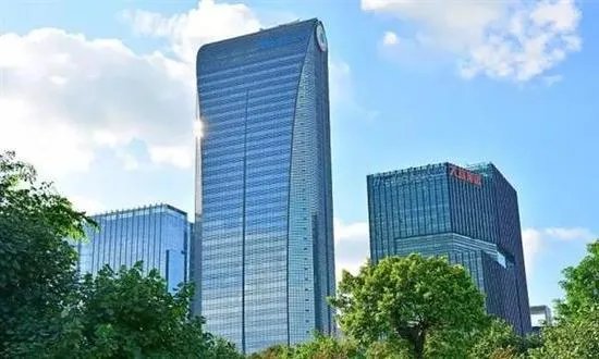 深圳的写字楼有过几个发展阶段？