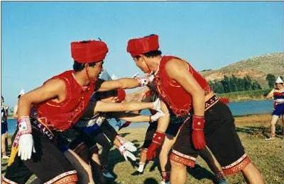 少数民族民俗特点