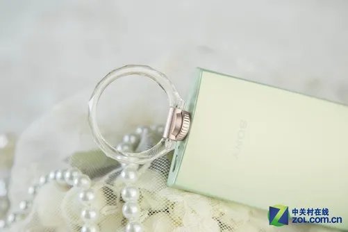 打造自拍新魅力 索尼靓咔kw1试用评测