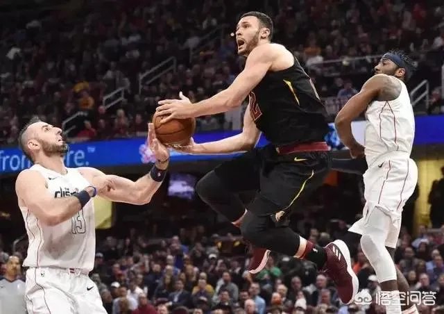 骑士逆转奇才，汤普森0分0板，究竟怎么回事？