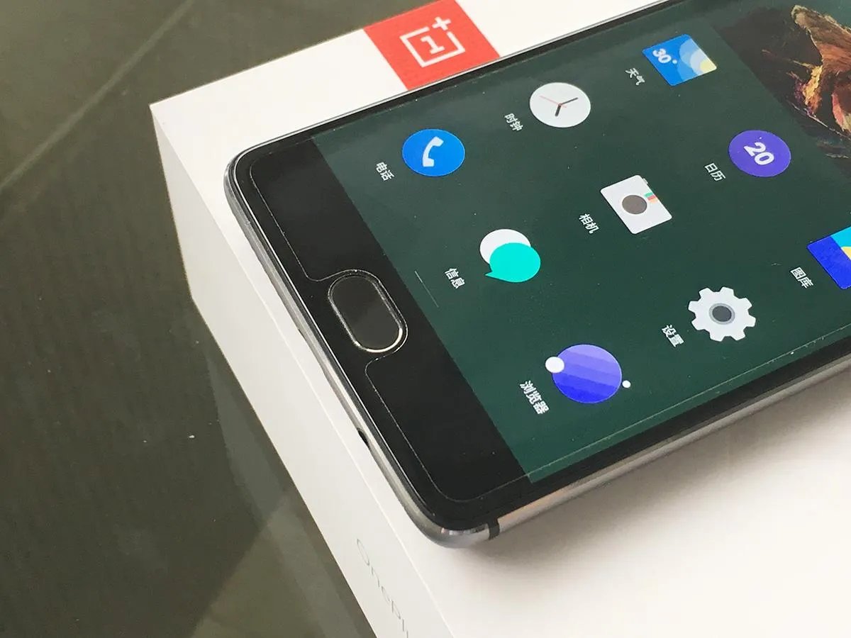 手感真的好到爆? 一加手机3上手体验