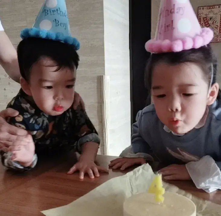 有种整容式长大叫王栎鑫儿子 王栎鑫整容