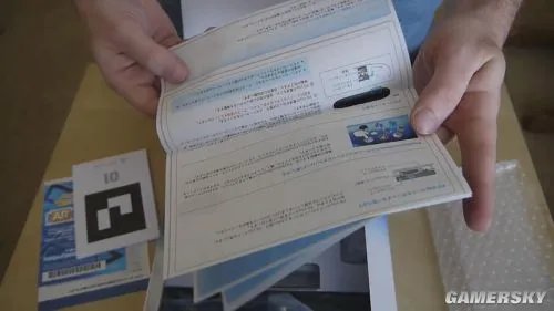 PSV新老机型对比:画面效果提升 按键更人性化