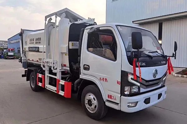 湖北司机突然鸣笛致老人倒地身亡，家属索赔34万，法院最终是如何判决的？