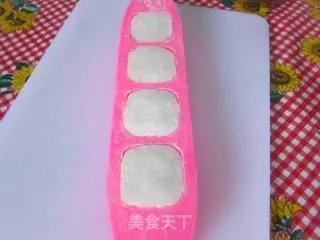 第一次学做月饼@@【紫薯冰皮月饼】