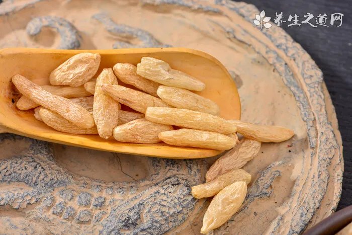 青蒿根的功效与作用青蒿根的药用价值有哪些