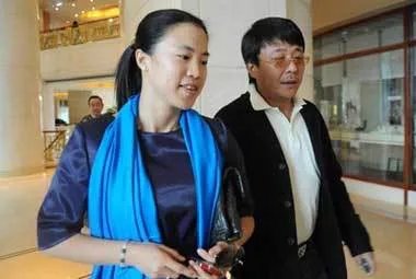 奥运冠军王楠现状，嫁大8岁富商很幸福，如今现状如何？