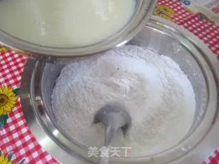 第一次学做月饼@@【紫薯冰皮月饼】