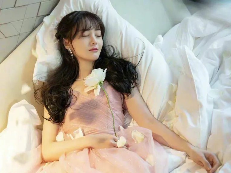 郑爽民间借贷案赢了！张恒需还款2000万！这是为什么？