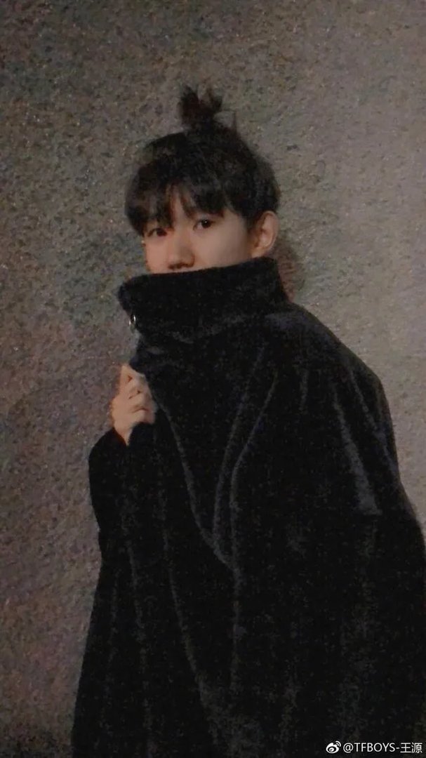 王源剪头发才花25块，有哪些明星的消费便宜到让你不敢相信？