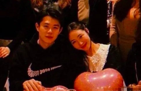 陈露索要900万分手费算敲诈吗？