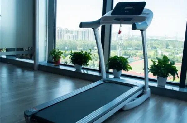 亿健跑步机的维修售后电话多少