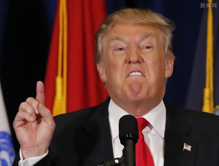 特朗普宣布再推迟G7峰会 大选之后举行还邀请普京