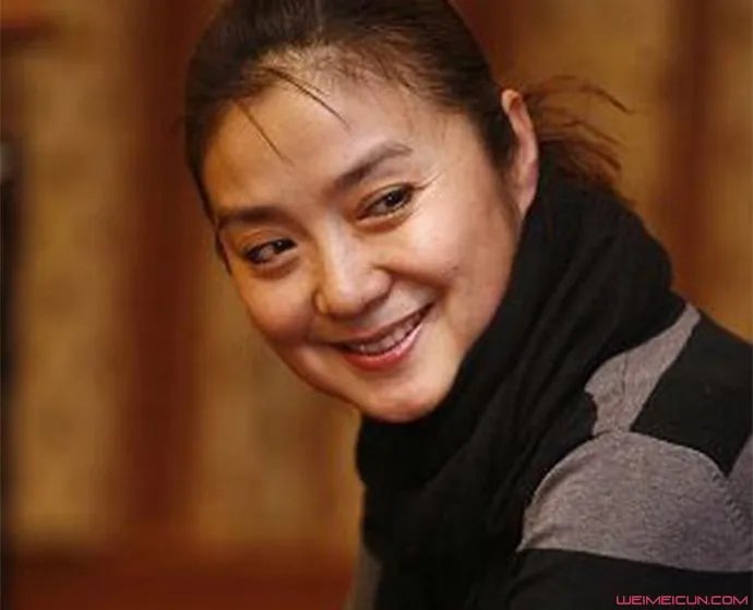 主持人任艳近况、老公是谁 年轻照片曝光