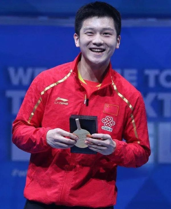 2020男乒世界杯樊振东夺冠，他能否称的上是我国的乒乓球国手？