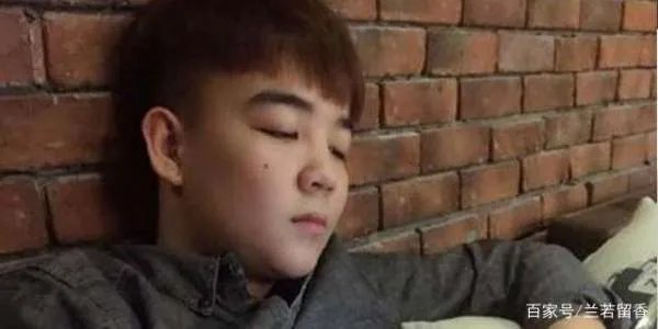 那个被称作变形最成功的“易虎臣”，3年前被告上法庭，后来怎样了？