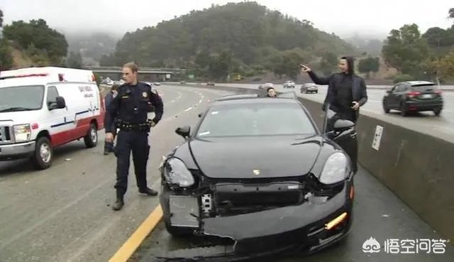 库里遭遇车祸，会影响他的复出时间吗？