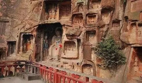 乐山有哪些本地人常去的休闲娱乐景点?