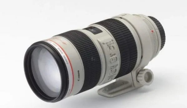 70200f2.8一代区别