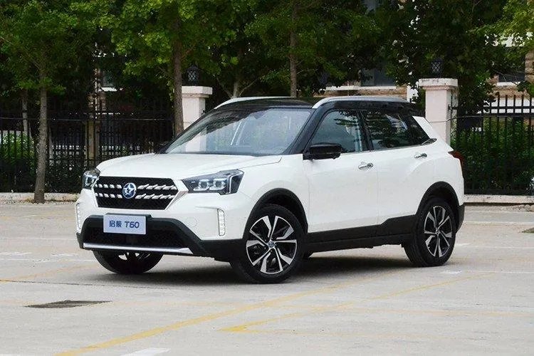 有哪些油耗较低的车适合收入不高的家庭使用?