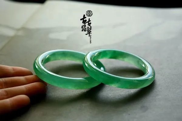 翡翠里的棉是什么？要怎么看？