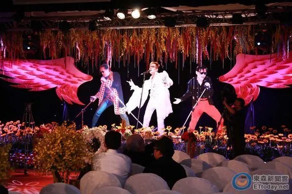 高凌风去世葬礼现场照片 高凌风妻子金友庄车震照片